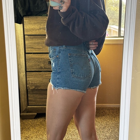 Levis High-Rise Denim Cutoff Shorts - Picture 2 of 5